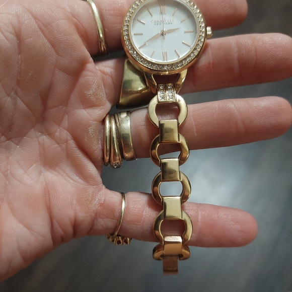 Womens Caravelle Watch - Picture 3 of 5